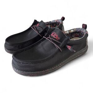 Hey Dude Wally Gothic Men’s Shoes Black Size 11 Casual Lightweight Loafers